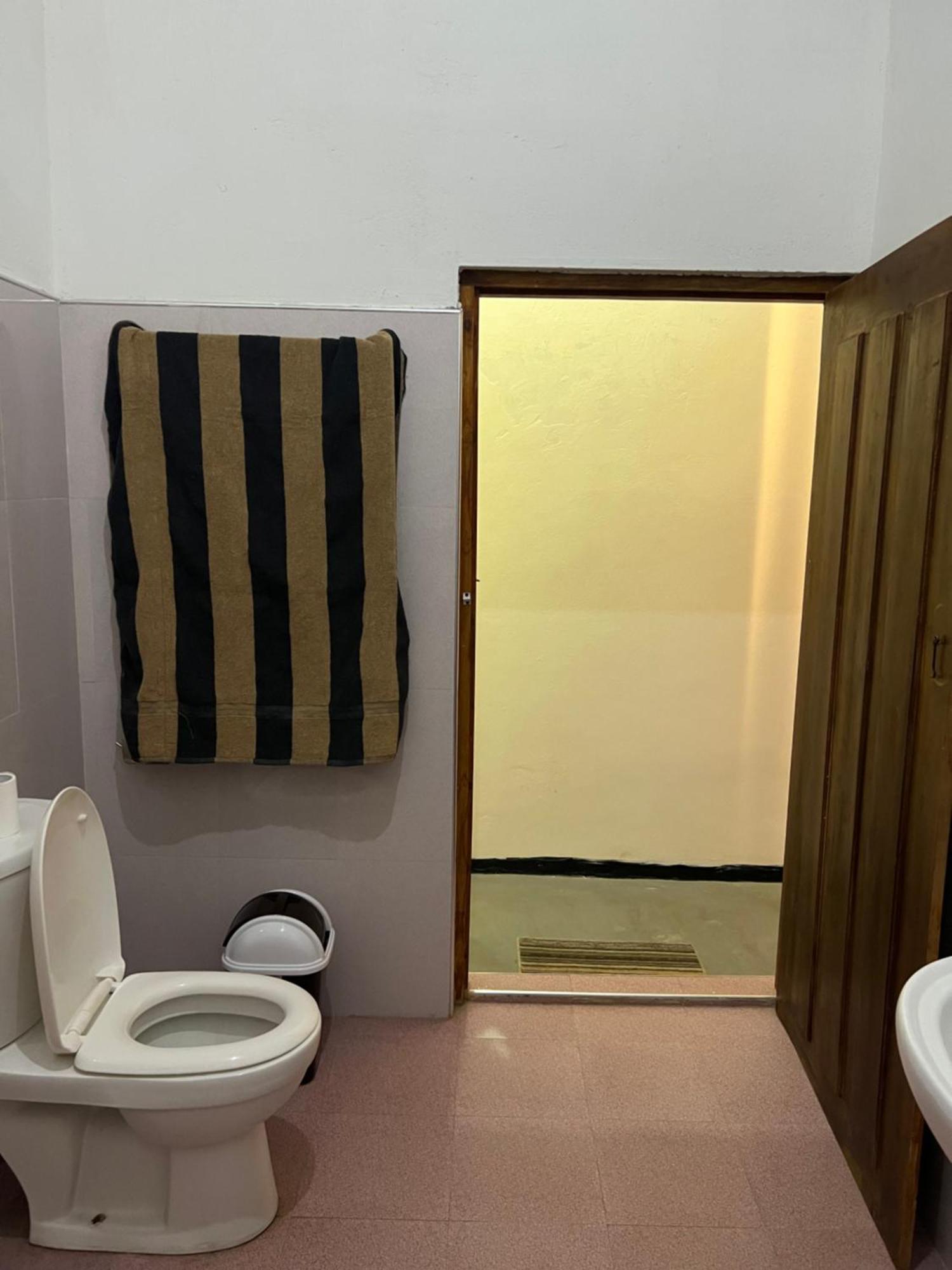 Eagle Resort Arugambay アルガムベイ エクステリア 写真
